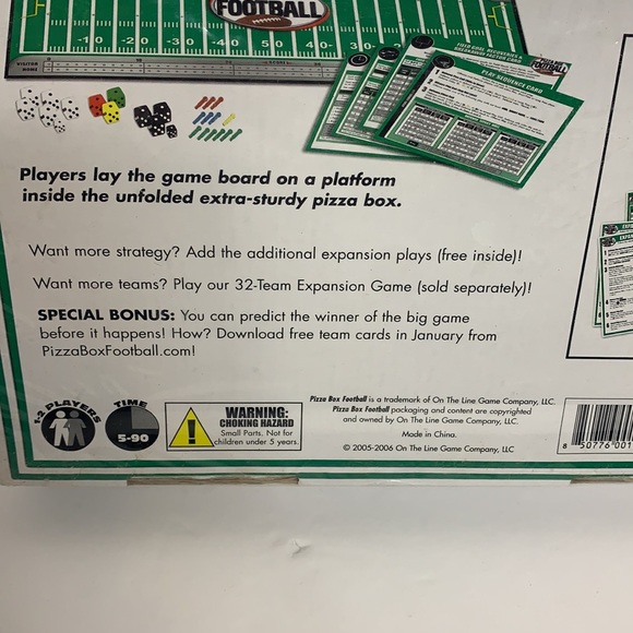 The Line Game LLC | Pizza Box Board Game FOOTBALL | NWT NFL Fan Collectors Item - Picture 5 of 7